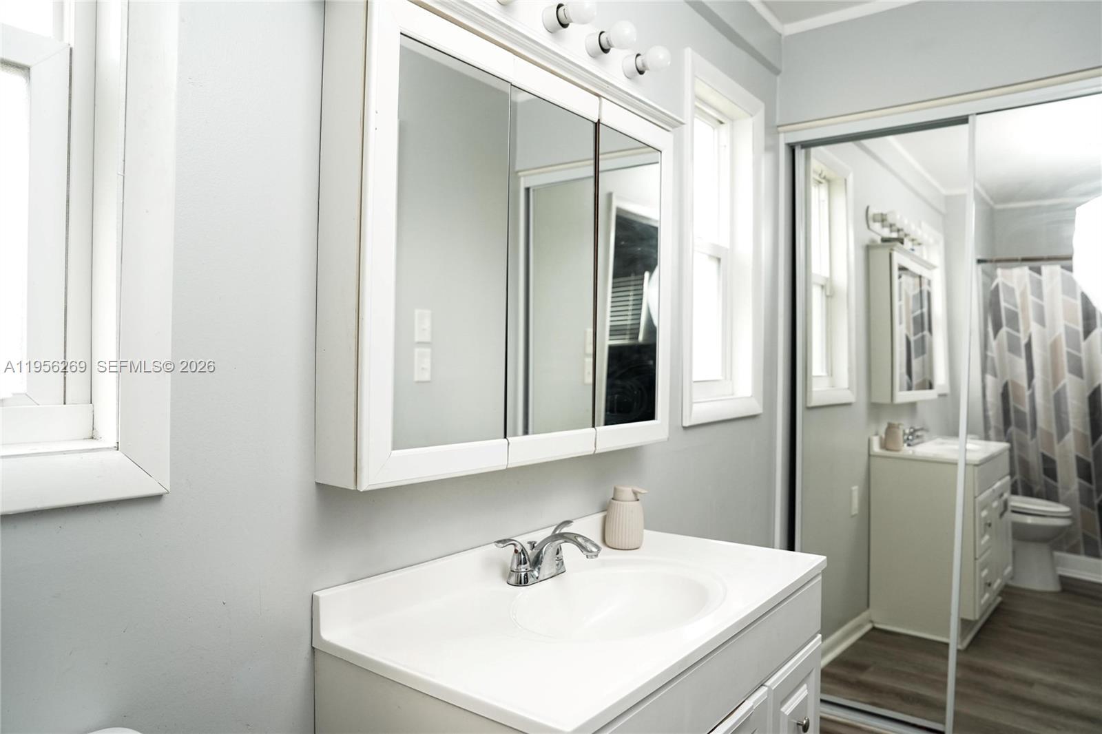 821 Barber St Sebastian, FL 32958