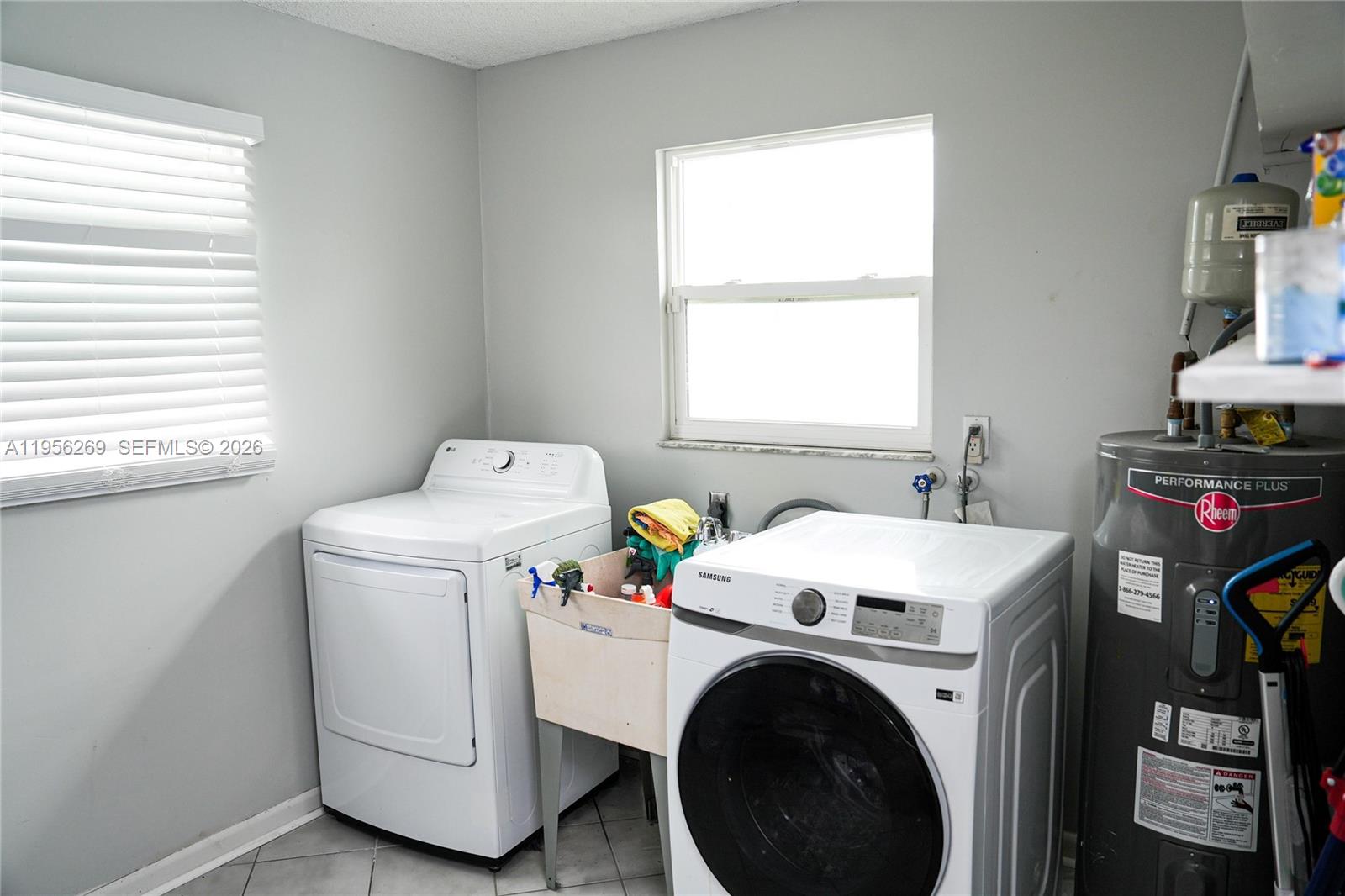 821 Barber St Sebastian, FL 32958