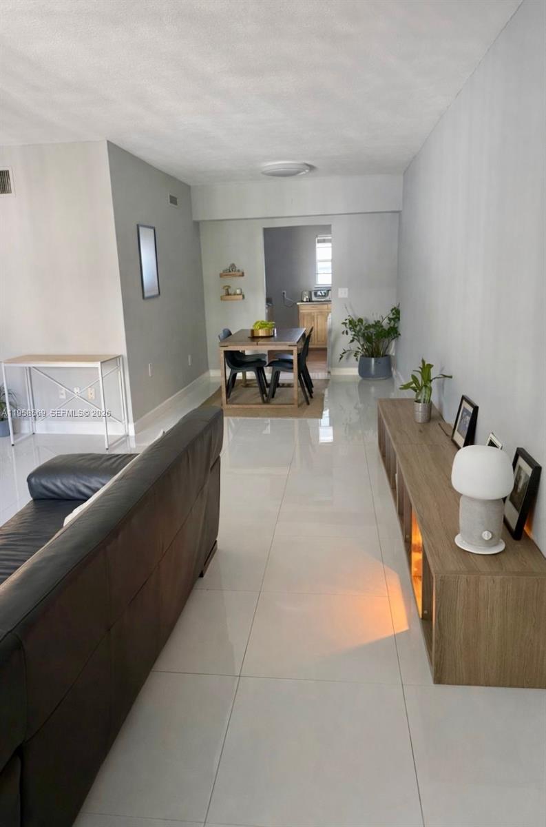 9260 Bay Hbr Ter #23 Bay Harbor Islands, FL 33154