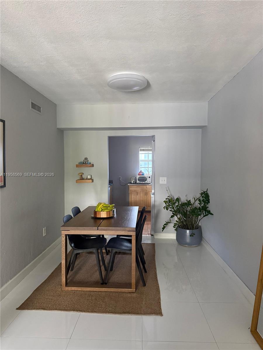 9260 Bay Hbr Ter #23 Bay Harbor Islands, FL 33154