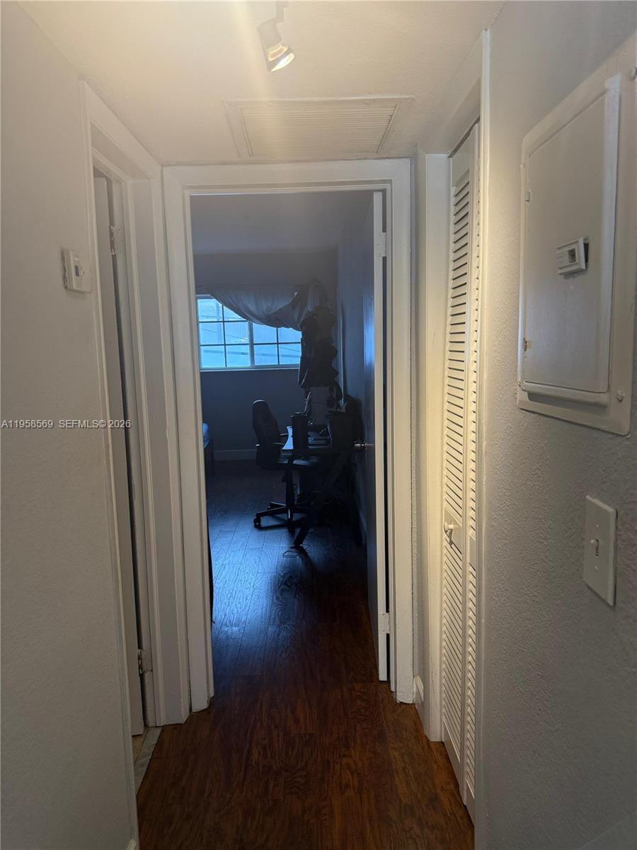 9260 Bay Hbr Ter #23 Bay Harbor Islands, FL 33154