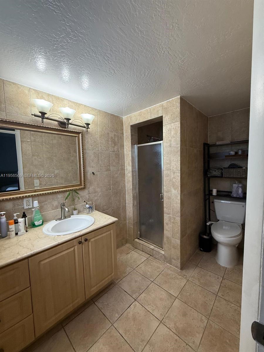 9260 Bay Hbr Ter #23 Bay Harbor Islands, FL 33154