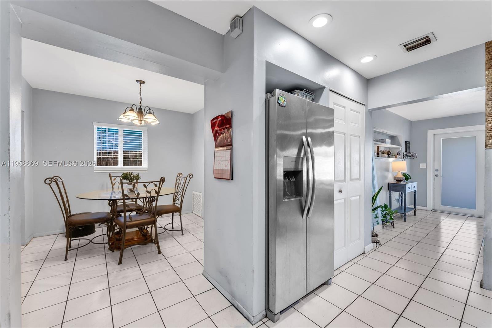 120 NW 52nd Ct Oakland Park, FL 33309