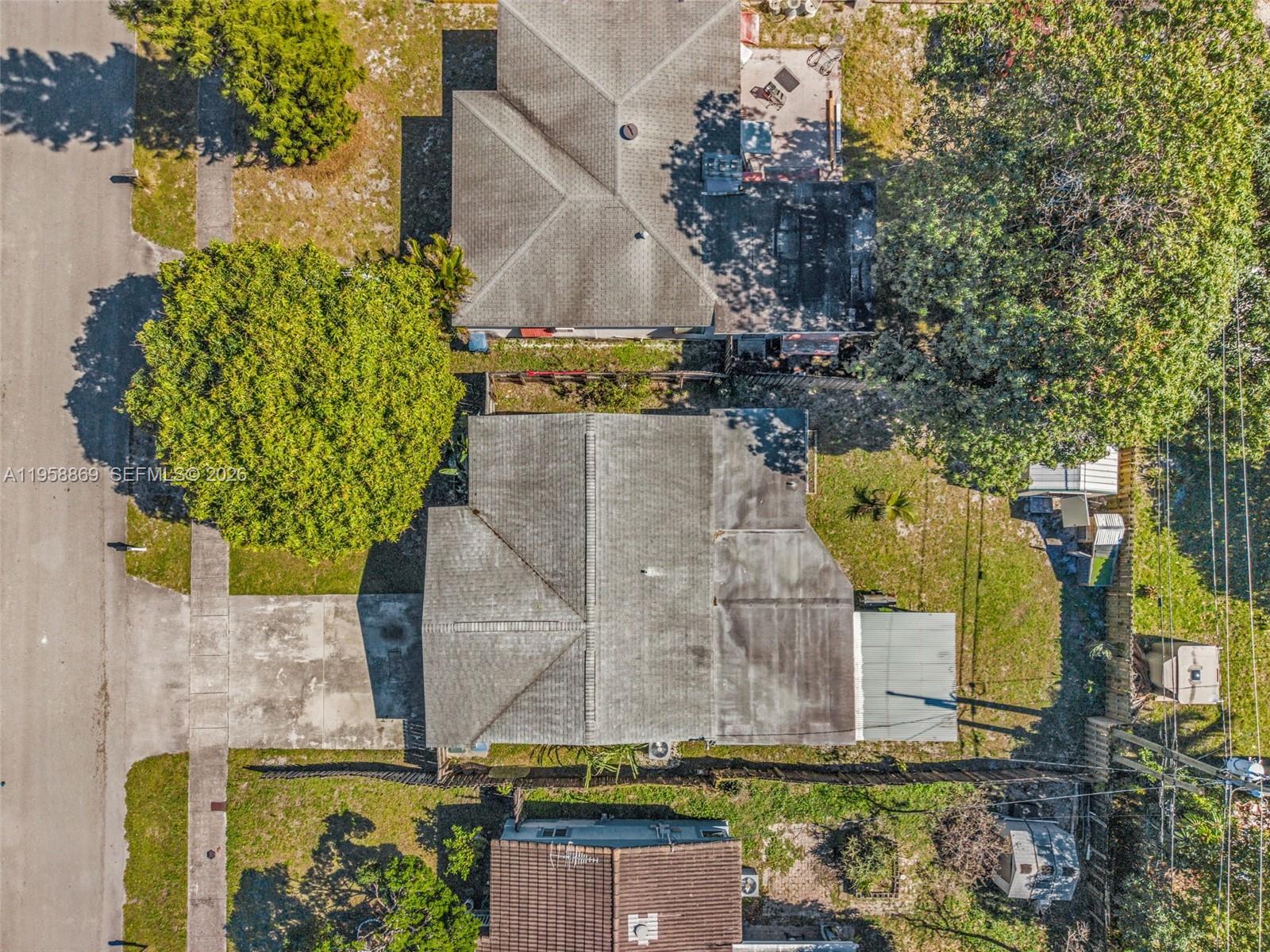 120 NW 52nd Ct Oakland Park, FL 33309