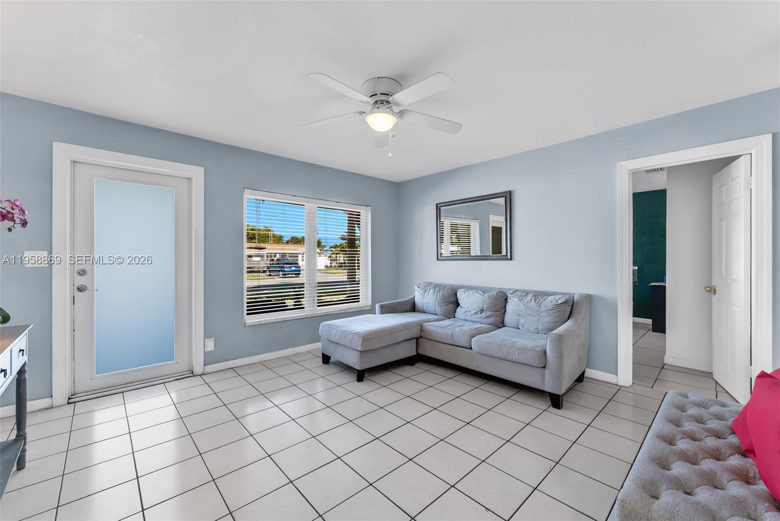 120 NW 52nd Ct Oakland Park, FL 33309