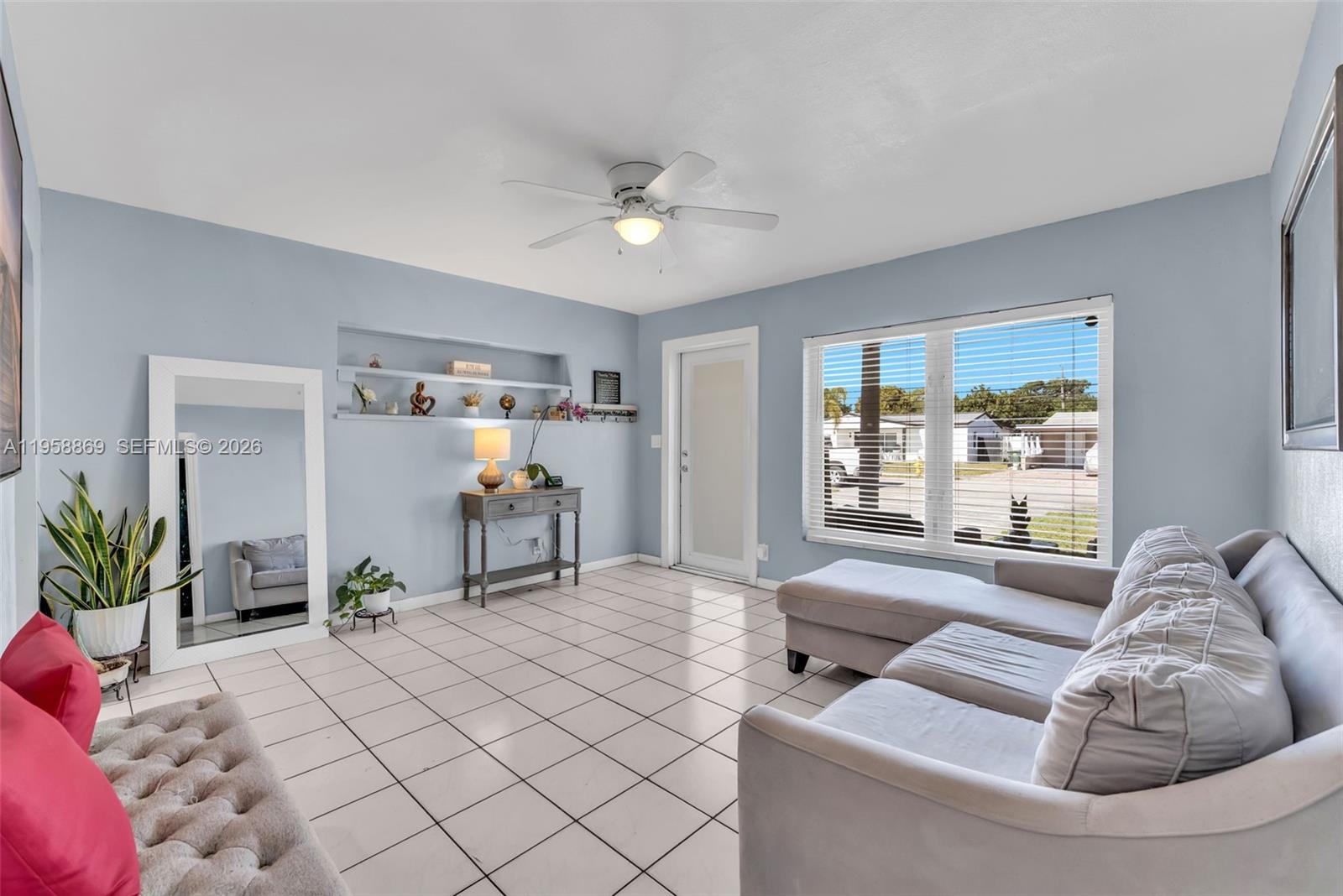 120 NW 52nd Ct Oakland Park, FL 33309