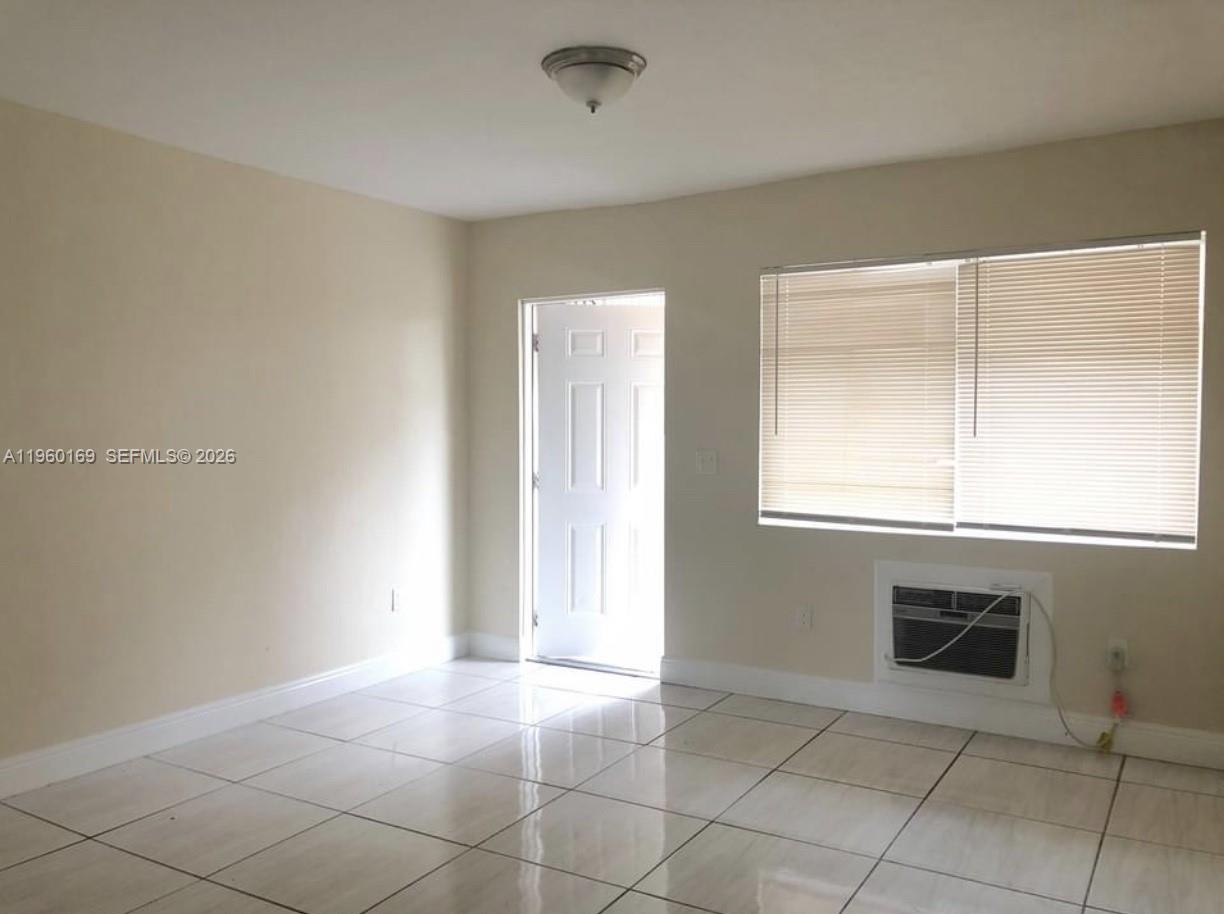 1940 Washington Ave #15 Opa Locka, FL 33054