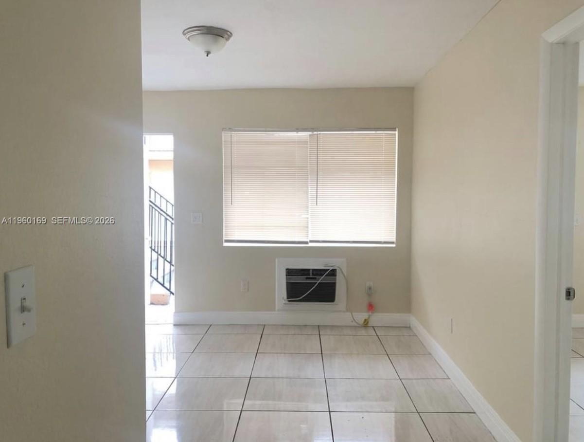 1940 Washington Ave #15 Opa Locka, FL 33054