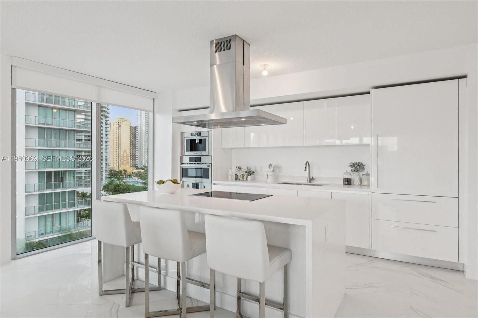 330 Sunny Isles Blvd #5-907 Sunny Isles Beach, FL 33160