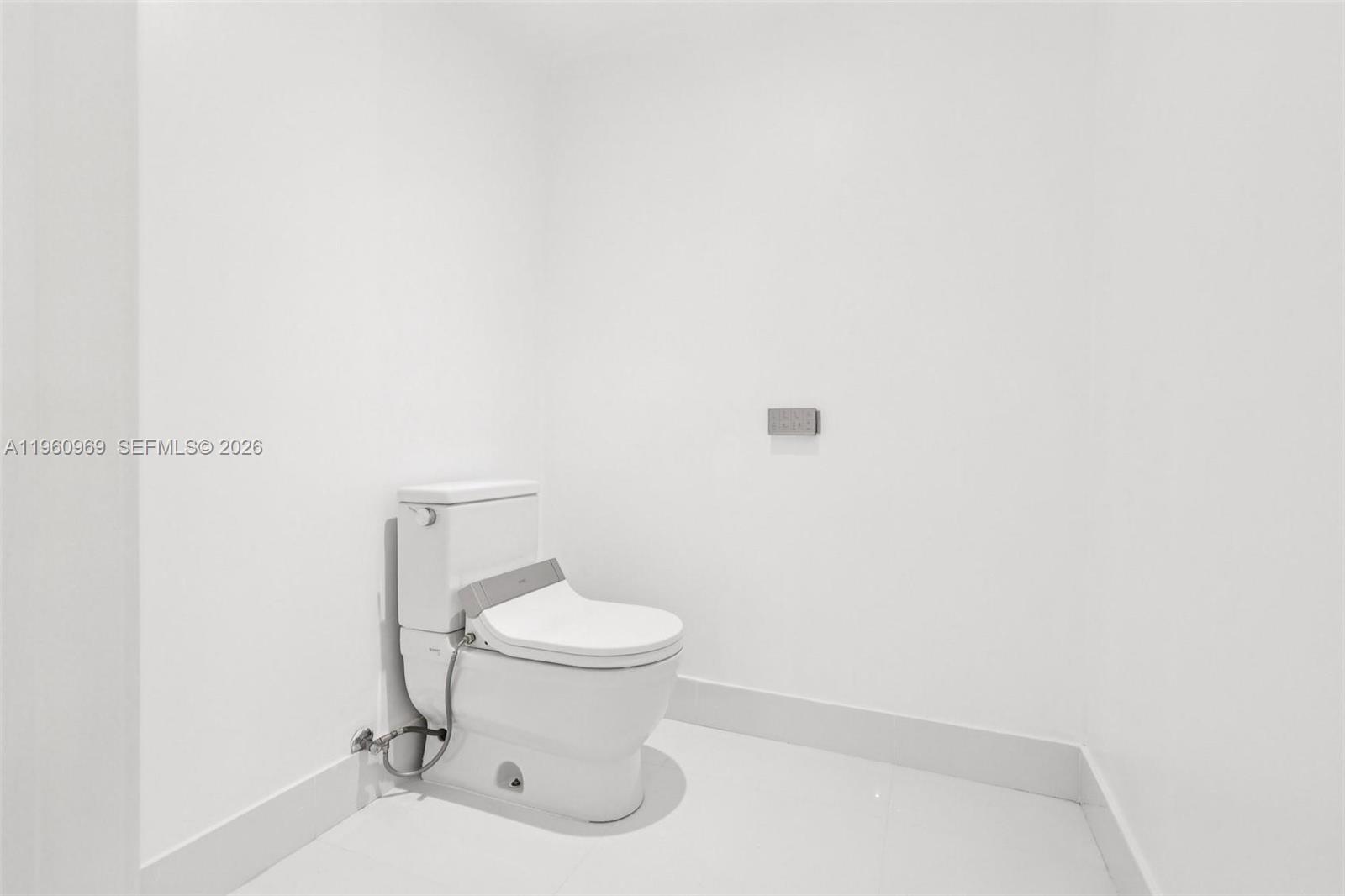 330 Sunny Isles Blvd #5-907 Sunny Isles Beach, FL 33160