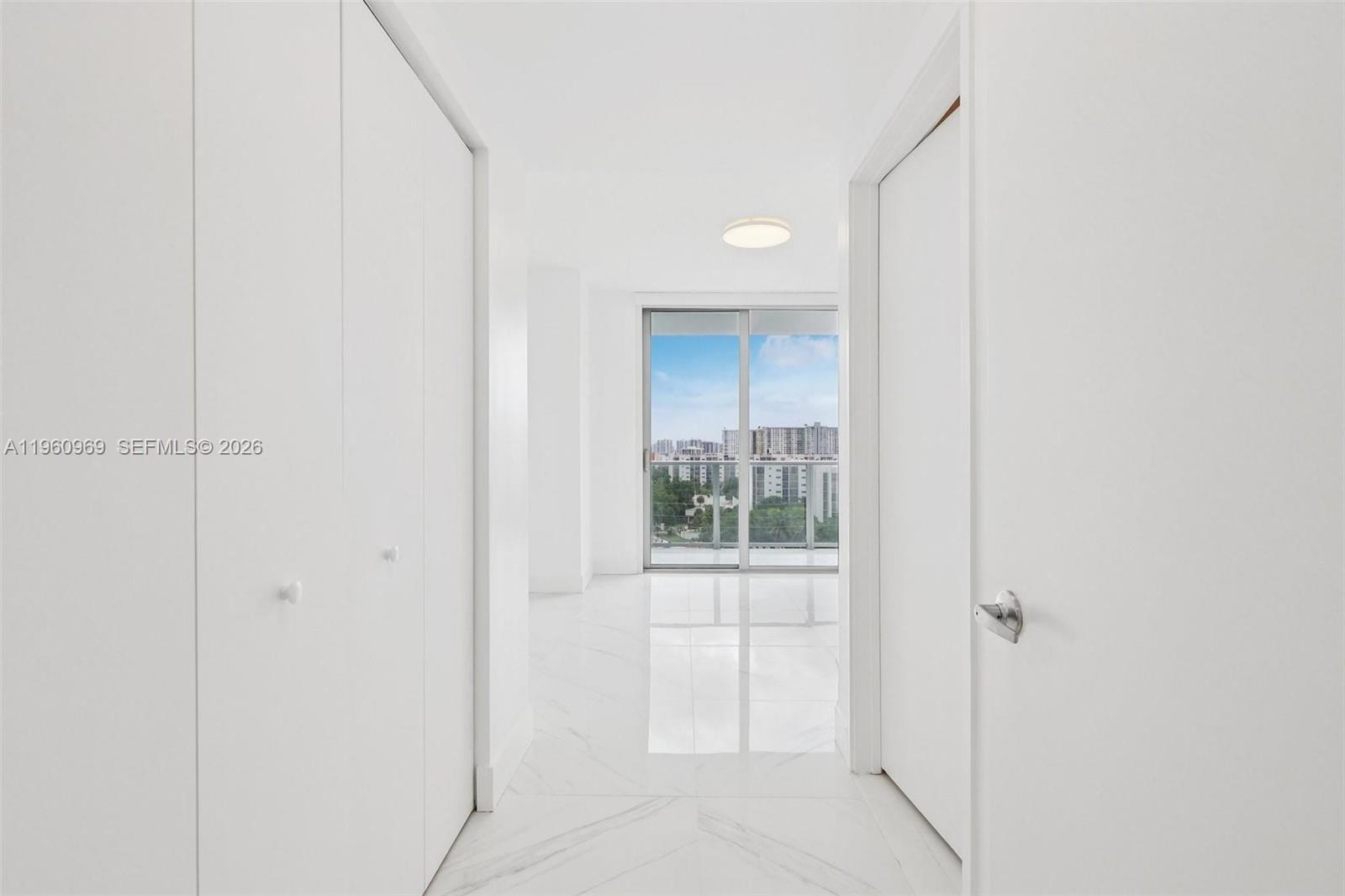 330 Sunny Isles Blvd #5-907 Sunny Isles Beach, FL 33160
