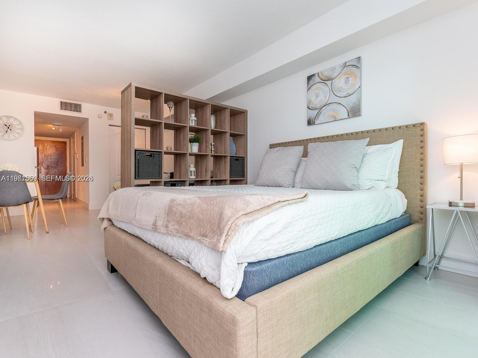 image The Club at Brickell Bay12