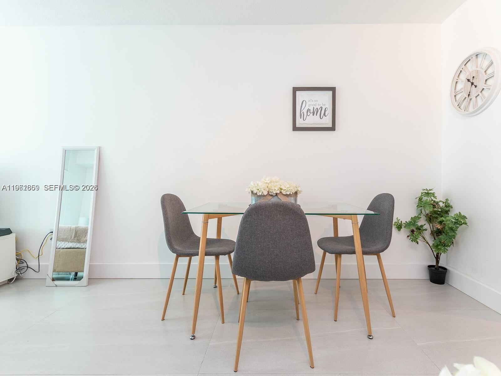 image The Club at Brickell Bay19