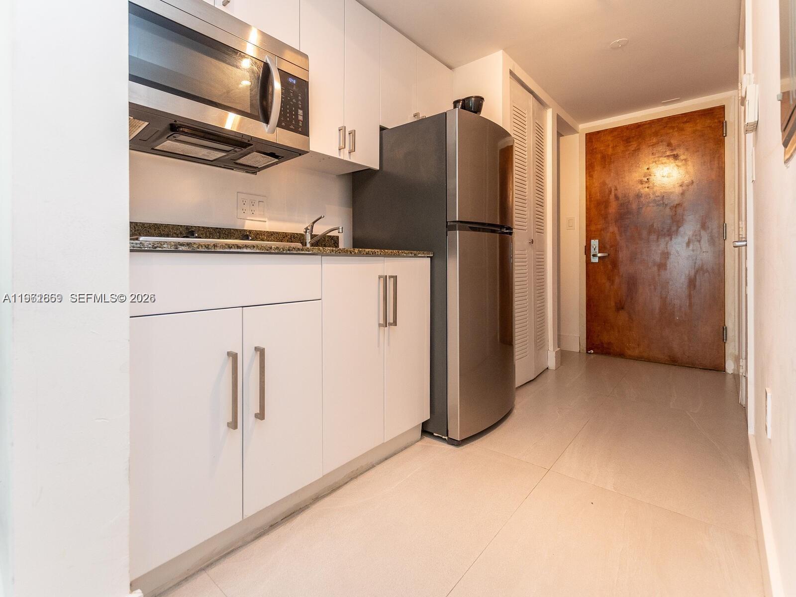 image The Club at Brickell Bay23