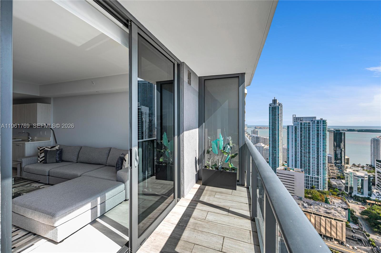 image Brickell Heights West23