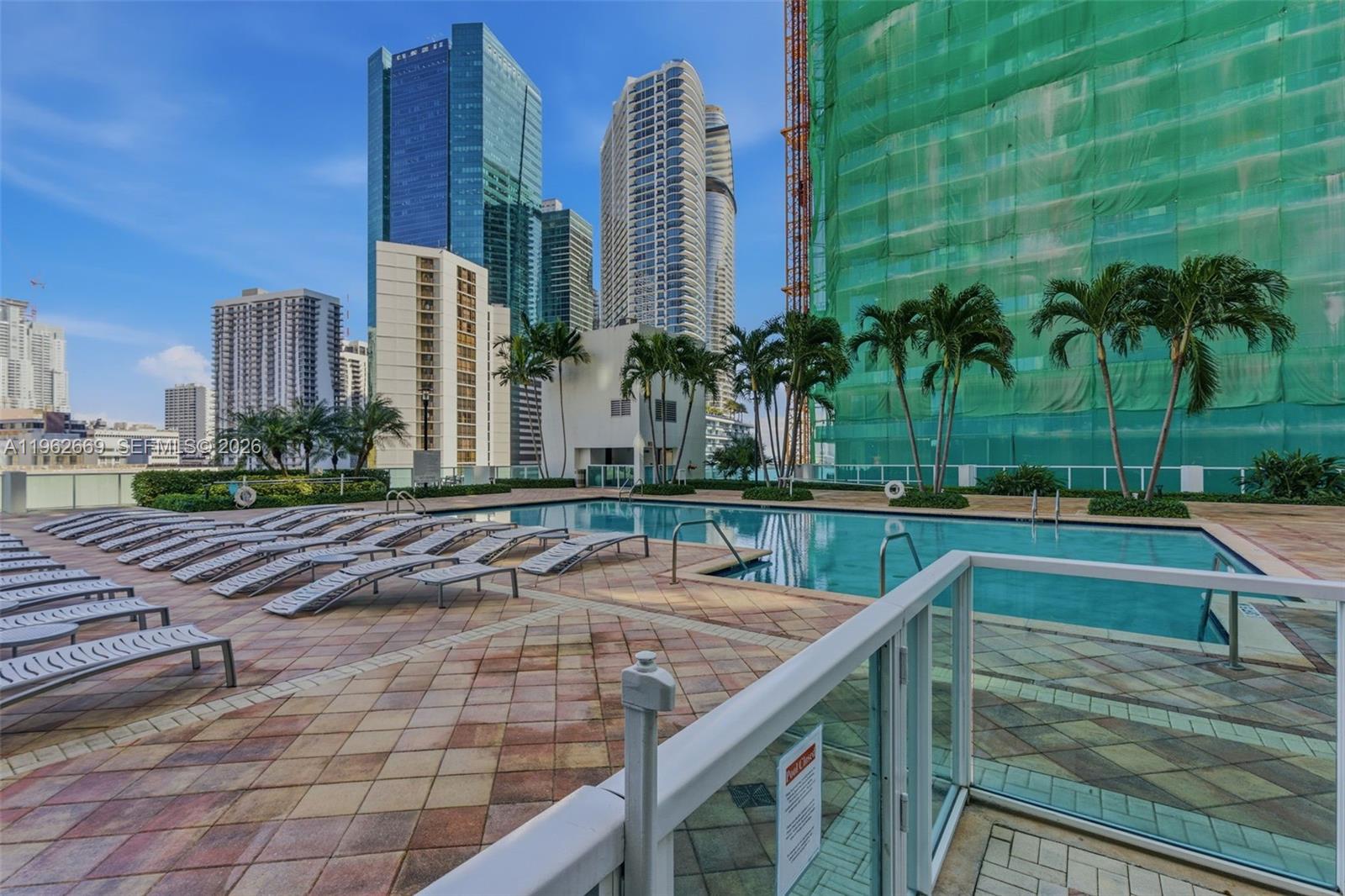 image Brickell on the River North34