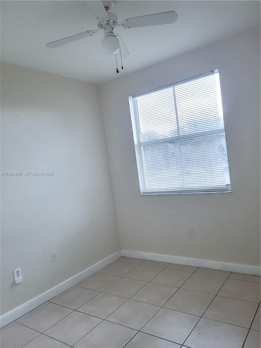 2551 SE 16th Ter #203 Homestead, FL 33035