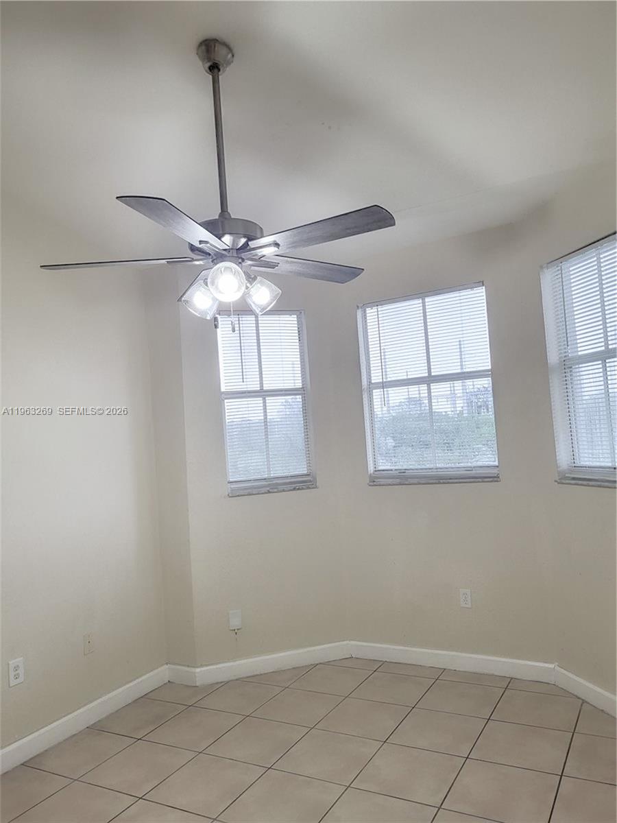 2551 SE 16th Ter #203 Homestead, FL 33035