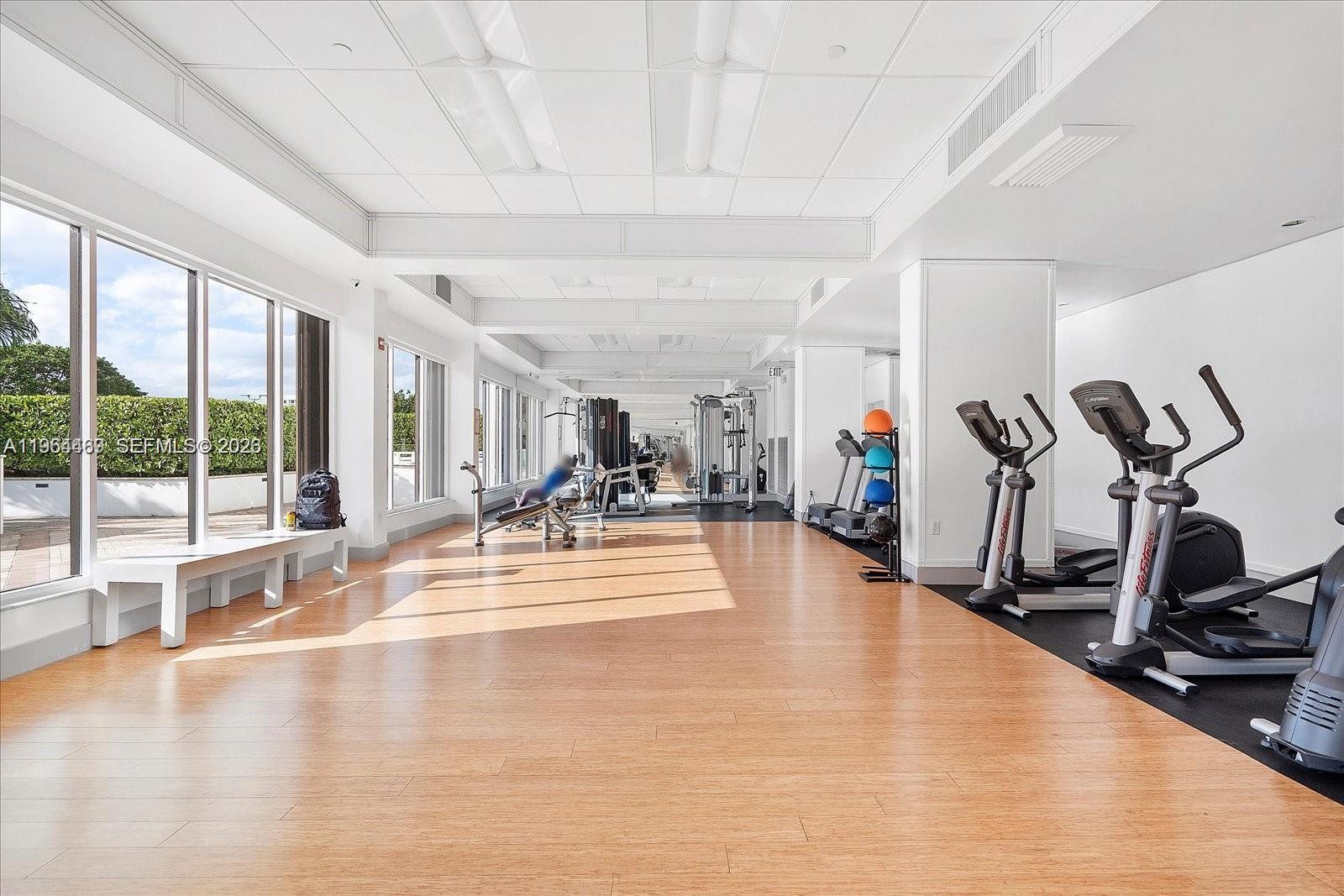 2801 NE 183rd St #1801W Aventura, FL 33160