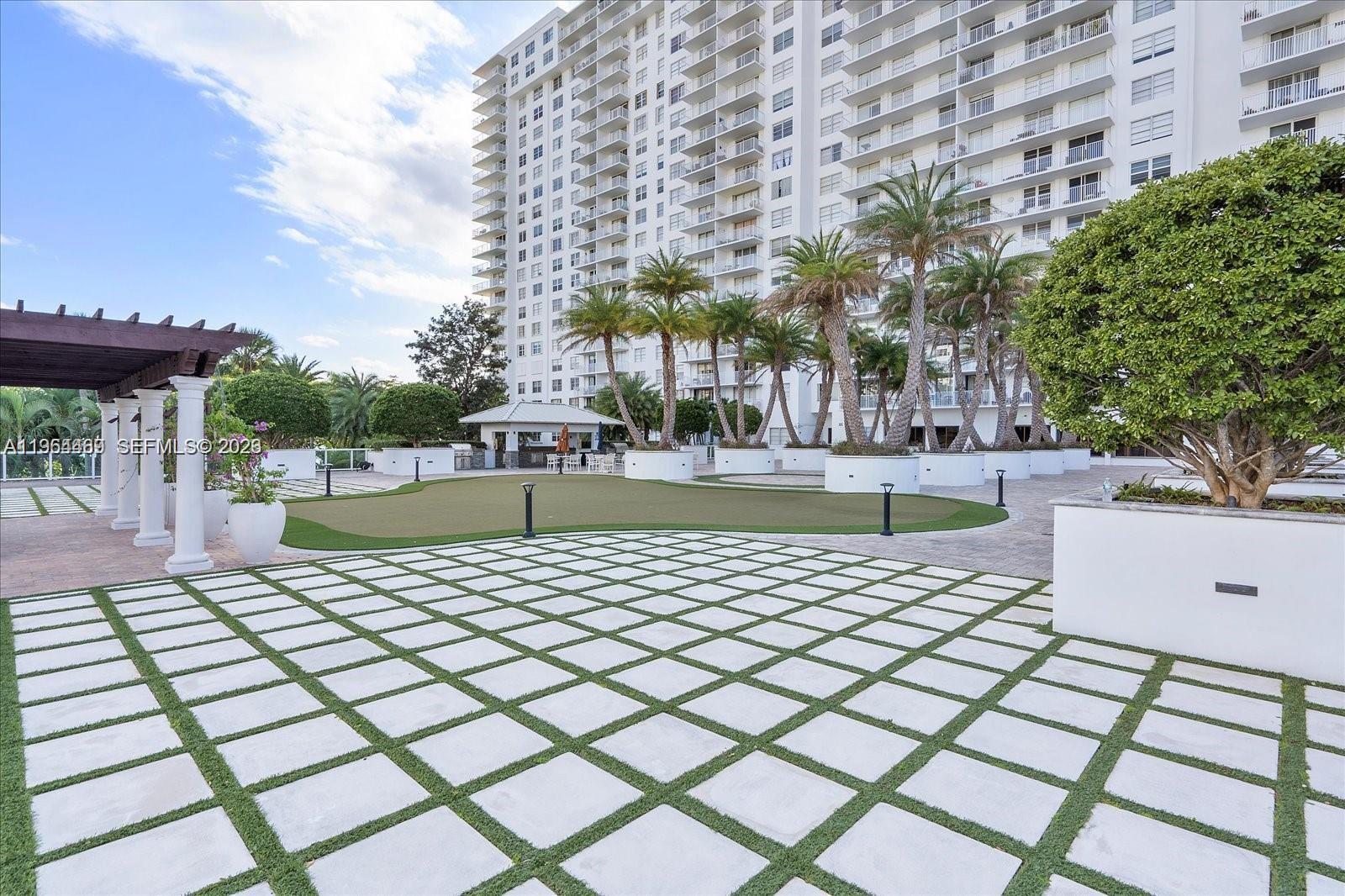 2801 NE 183rd St #1801W Aventura, FL 33160