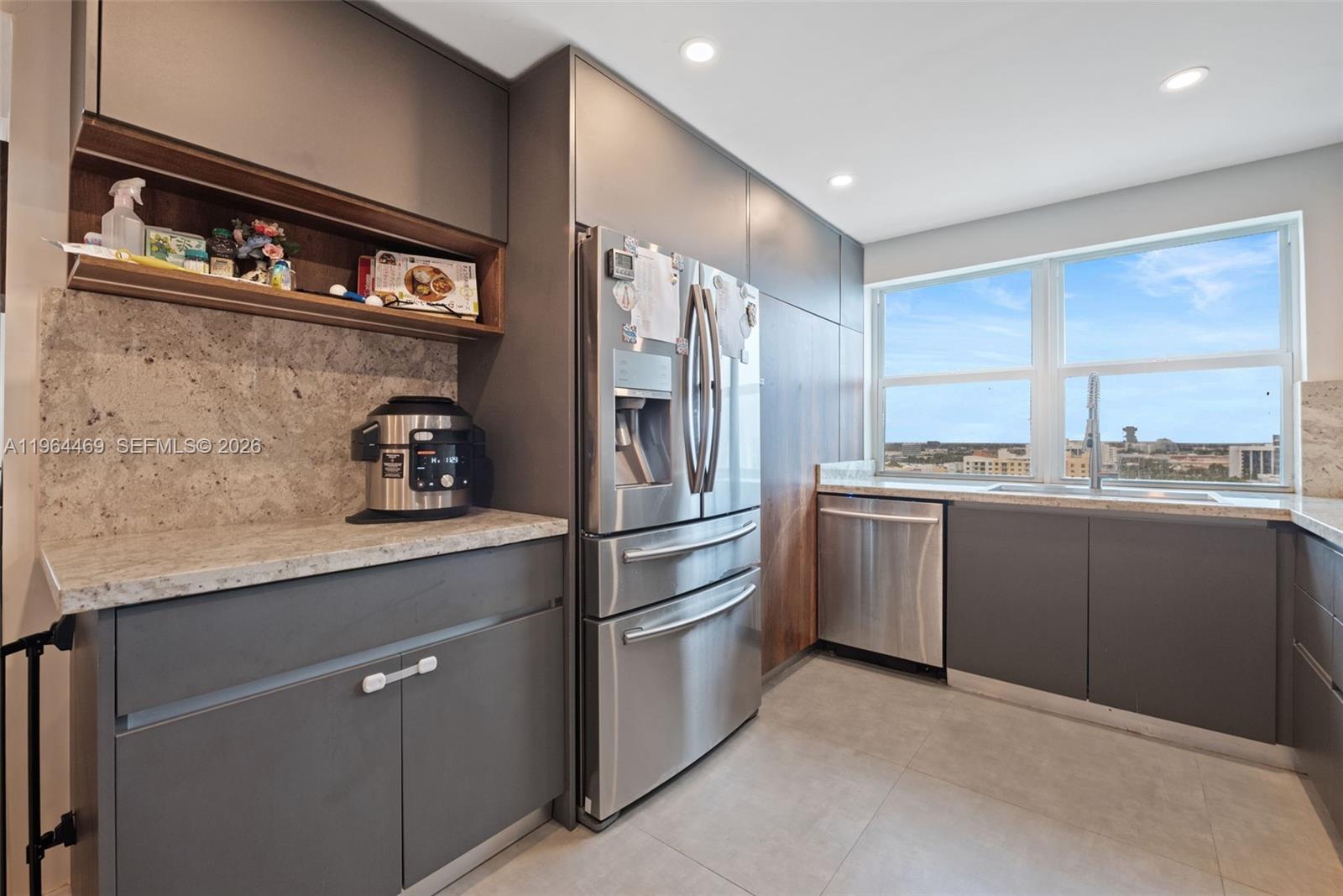 2801 NE 183rd St #1801W Aventura, FL 33160