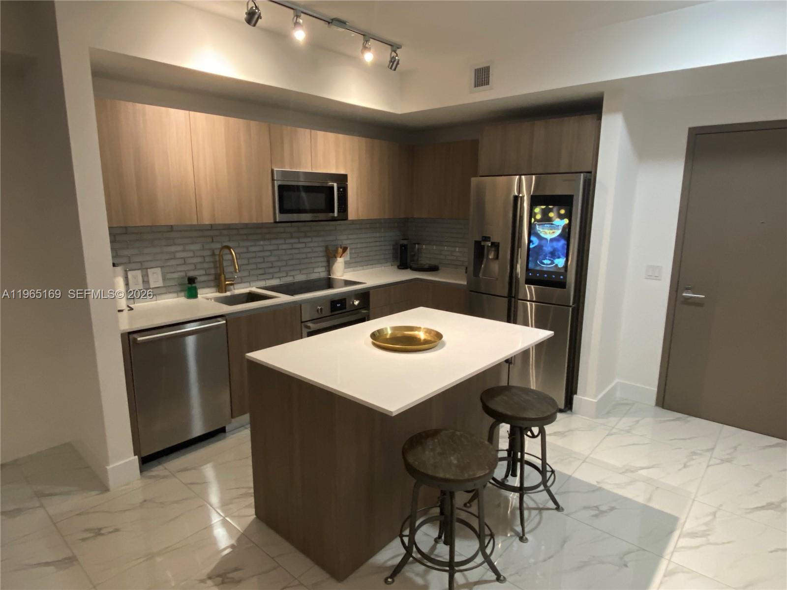 image Cassa Brickell1