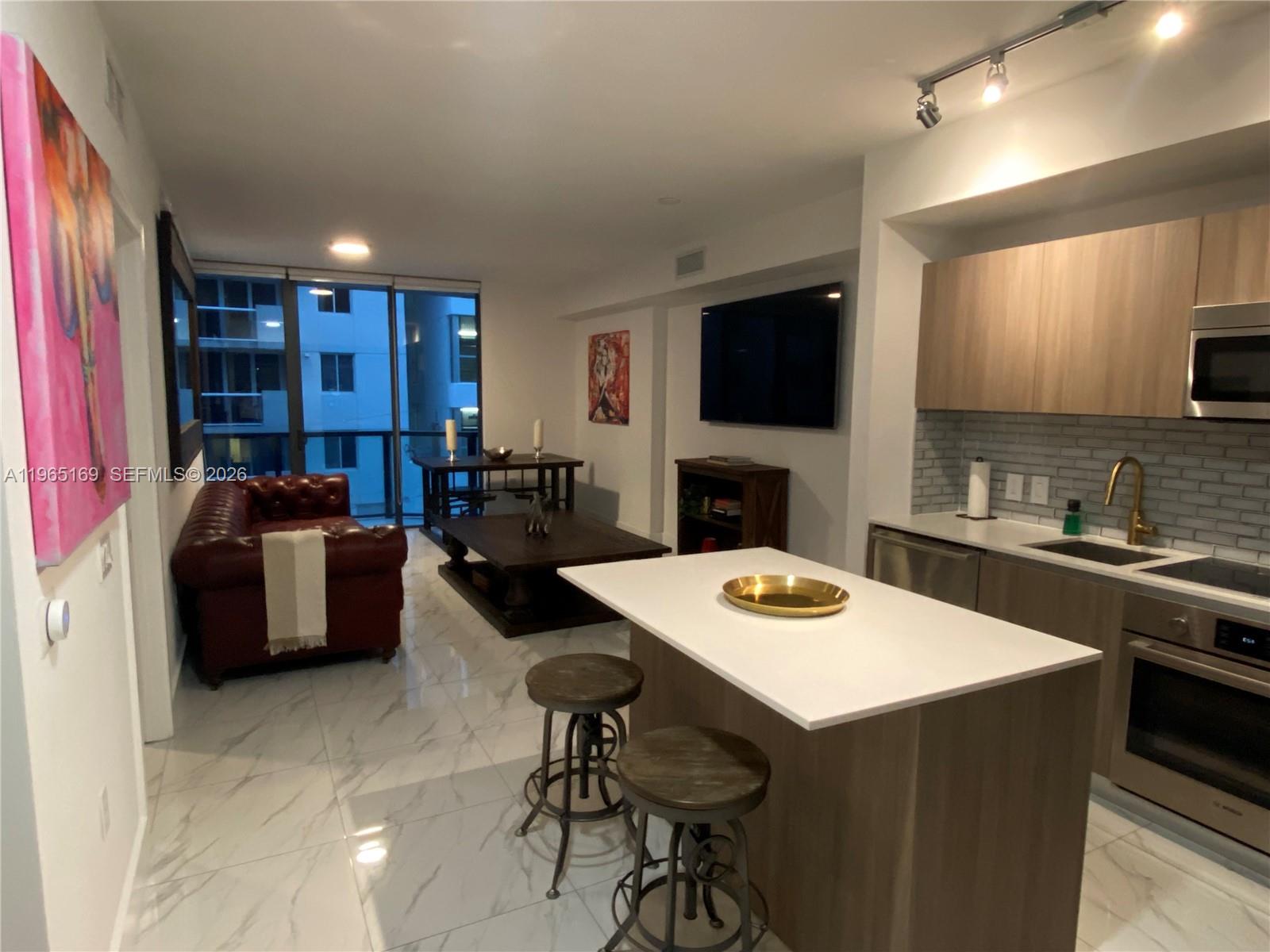 image Cassa Brickell3