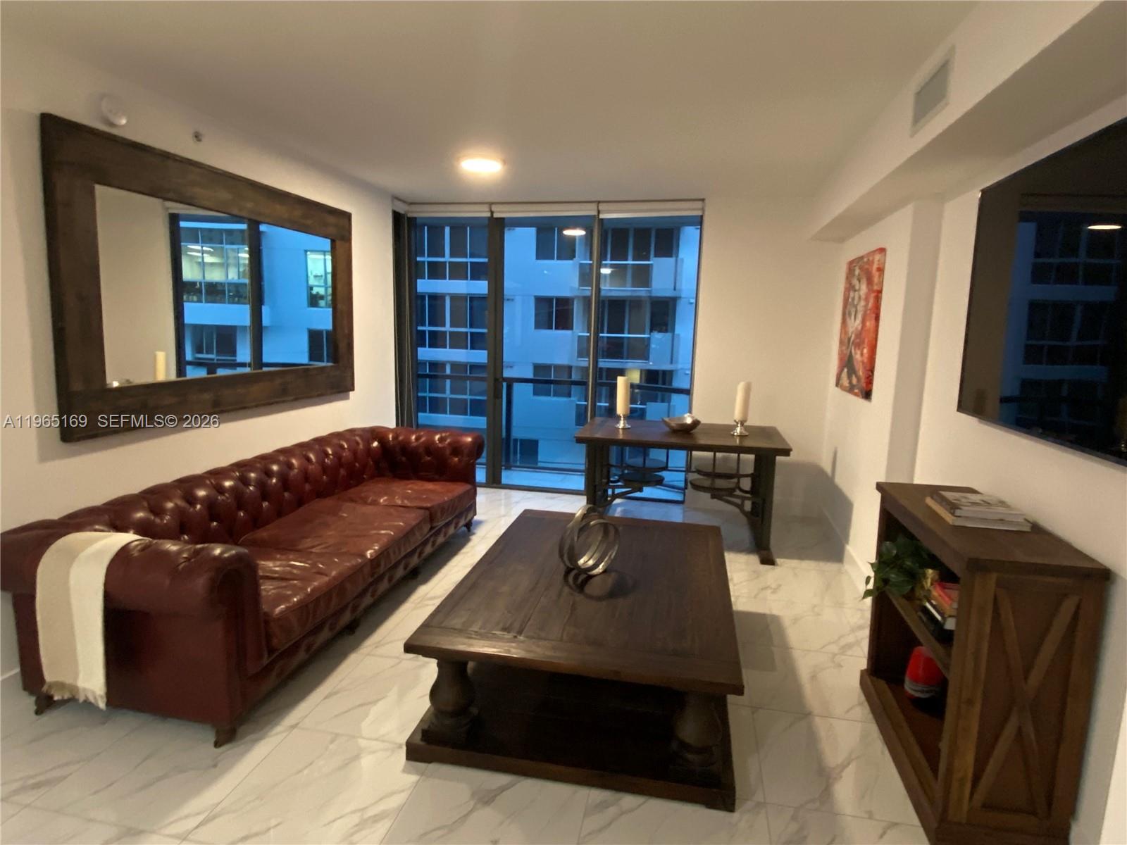 image Cassa Brickell6