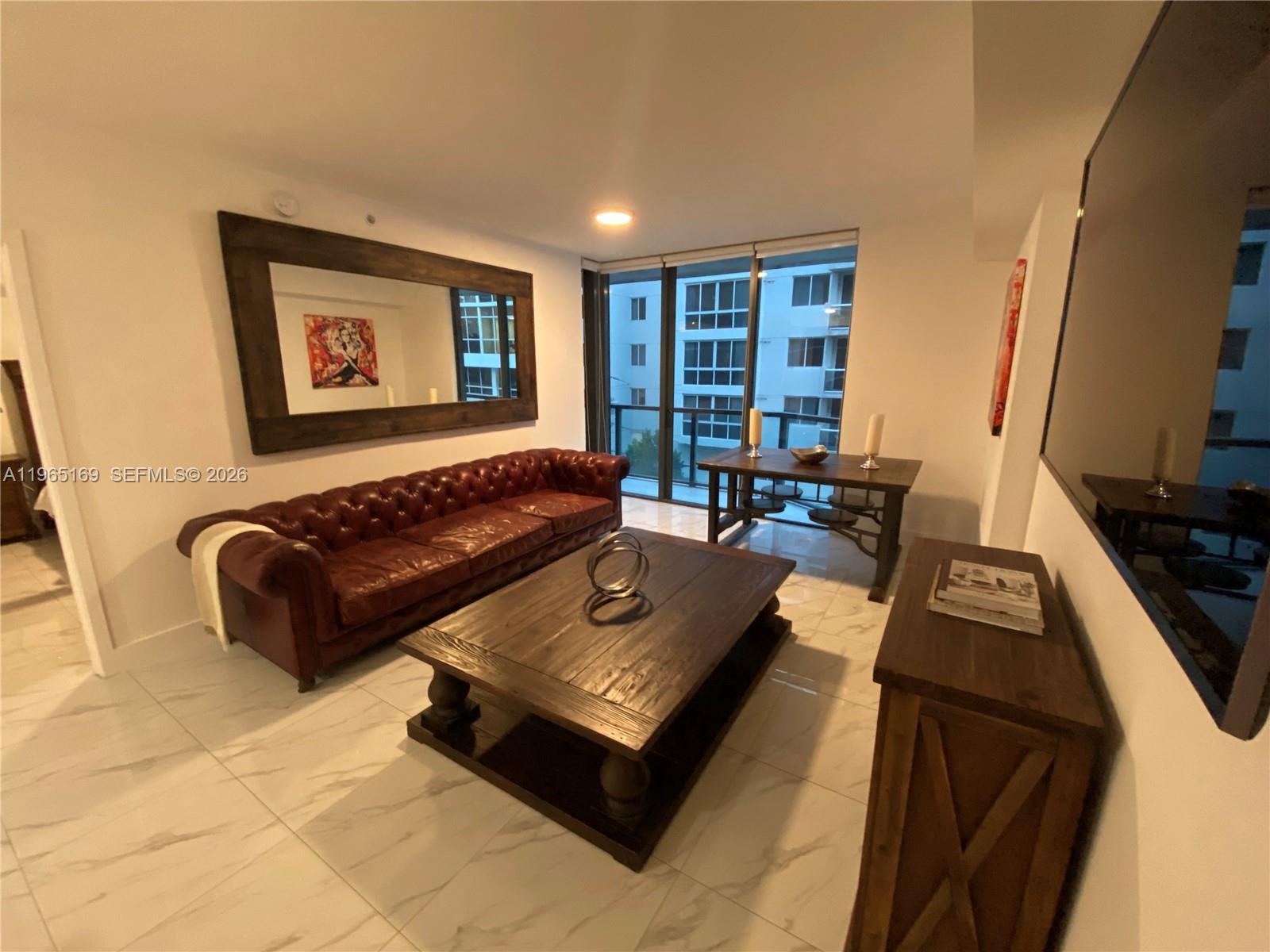 image Cassa Brickell8