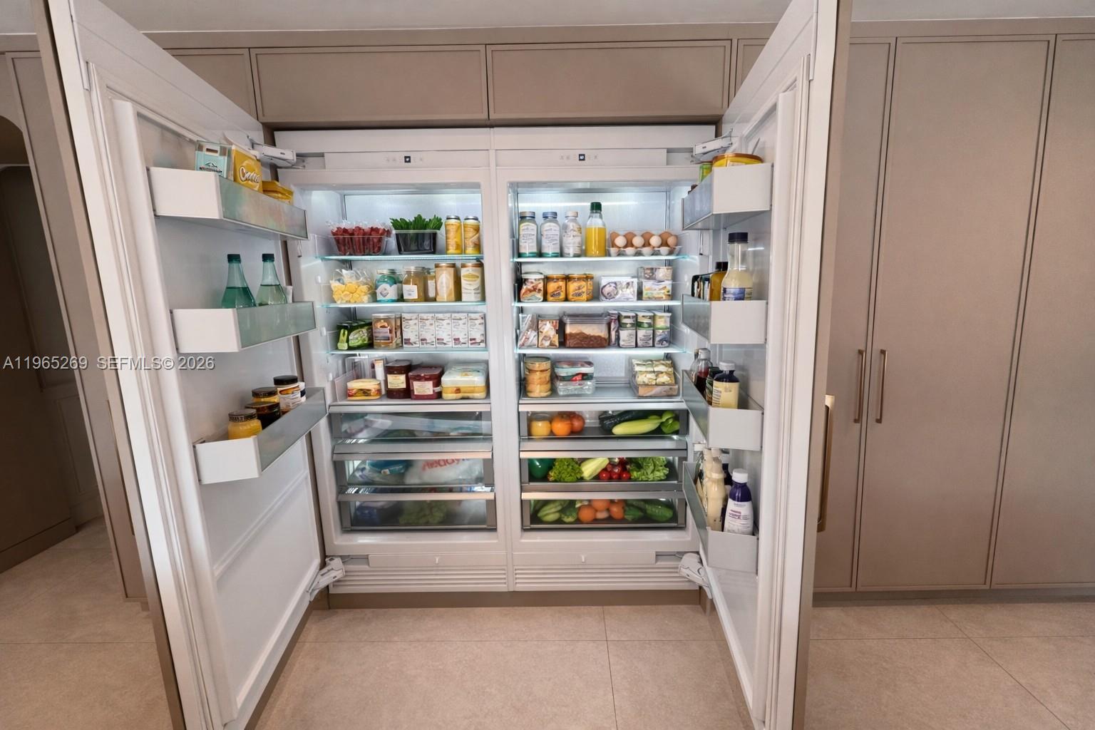 Undisclosed Address Palmetto Bay, FL 33157