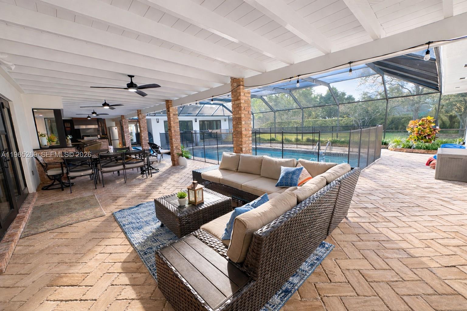 Undisclosed Address Palmetto Bay, FL 33157