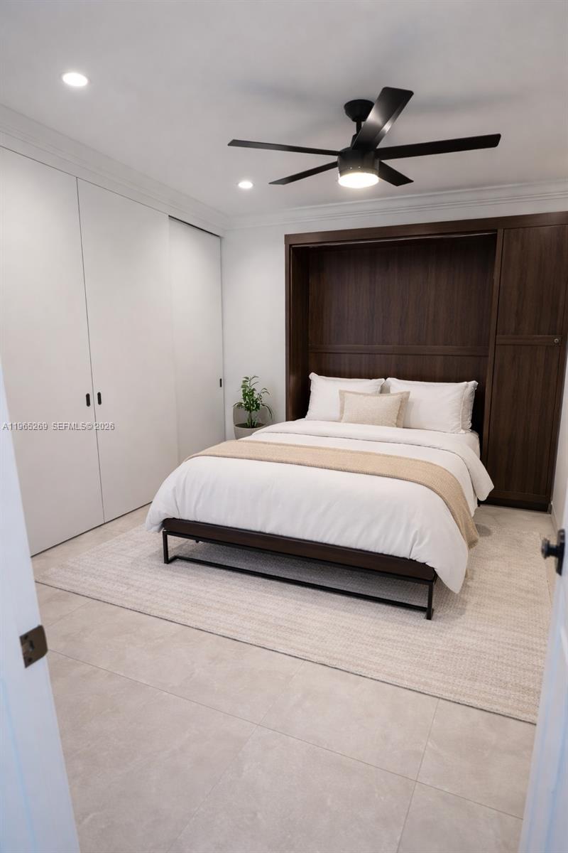 Undisclosed Address Palmetto Bay, FL 33157