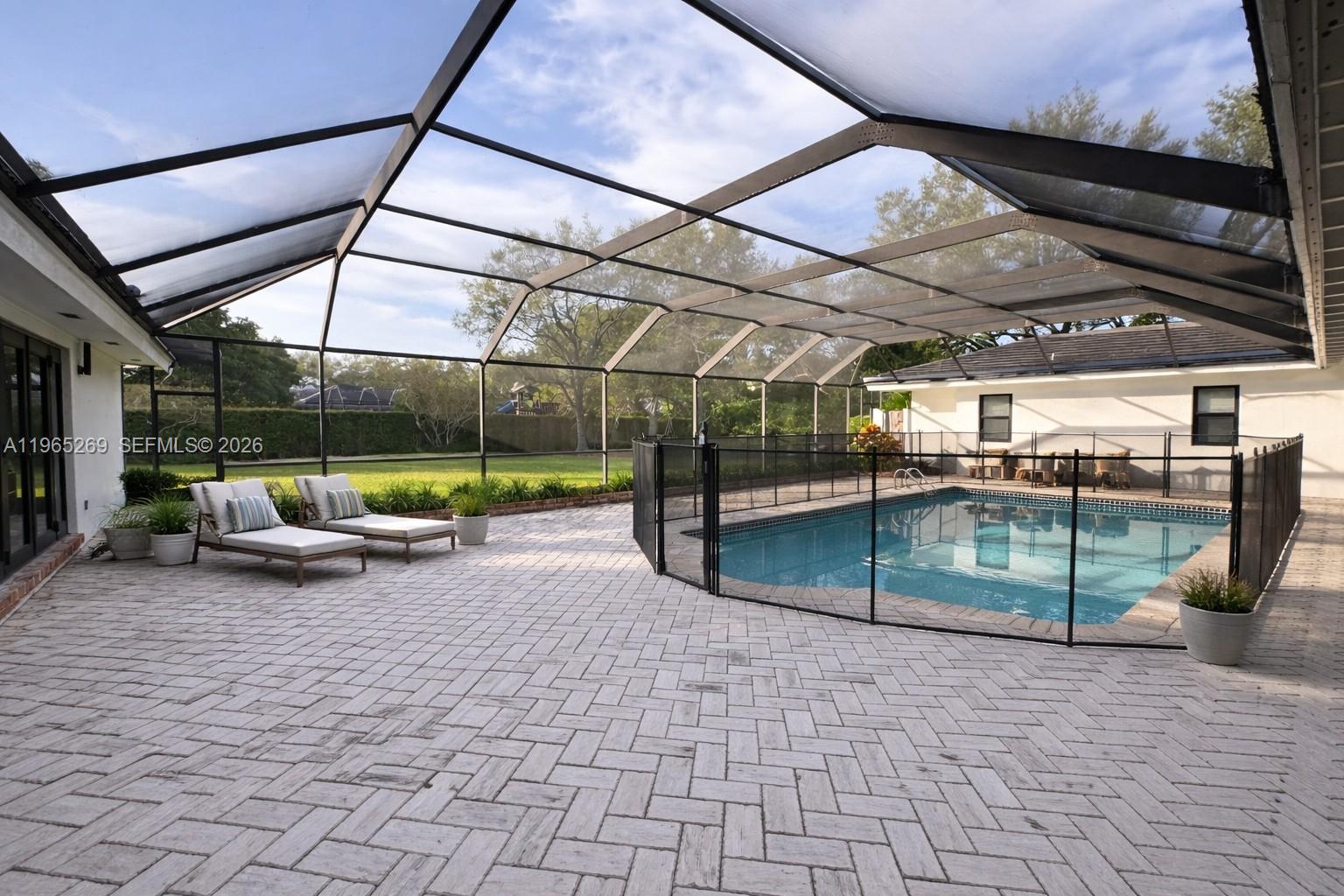 Undisclosed Address Palmetto Bay, FL 33157