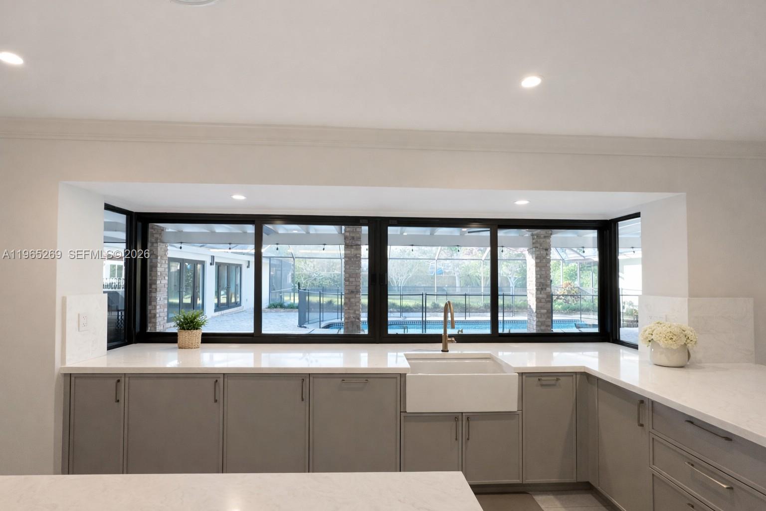 Undisclosed Address Palmetto Bay, FL 33157