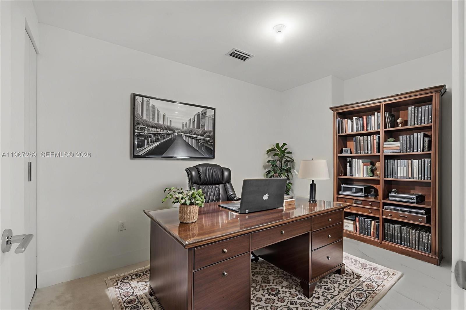 700 NE 24th St #1806 Miami, FL 33137