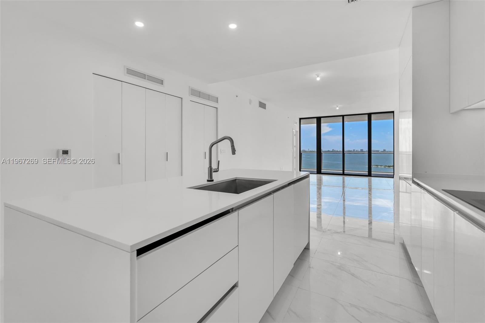 700 NE 24th St #1806 Miami, FL 33137