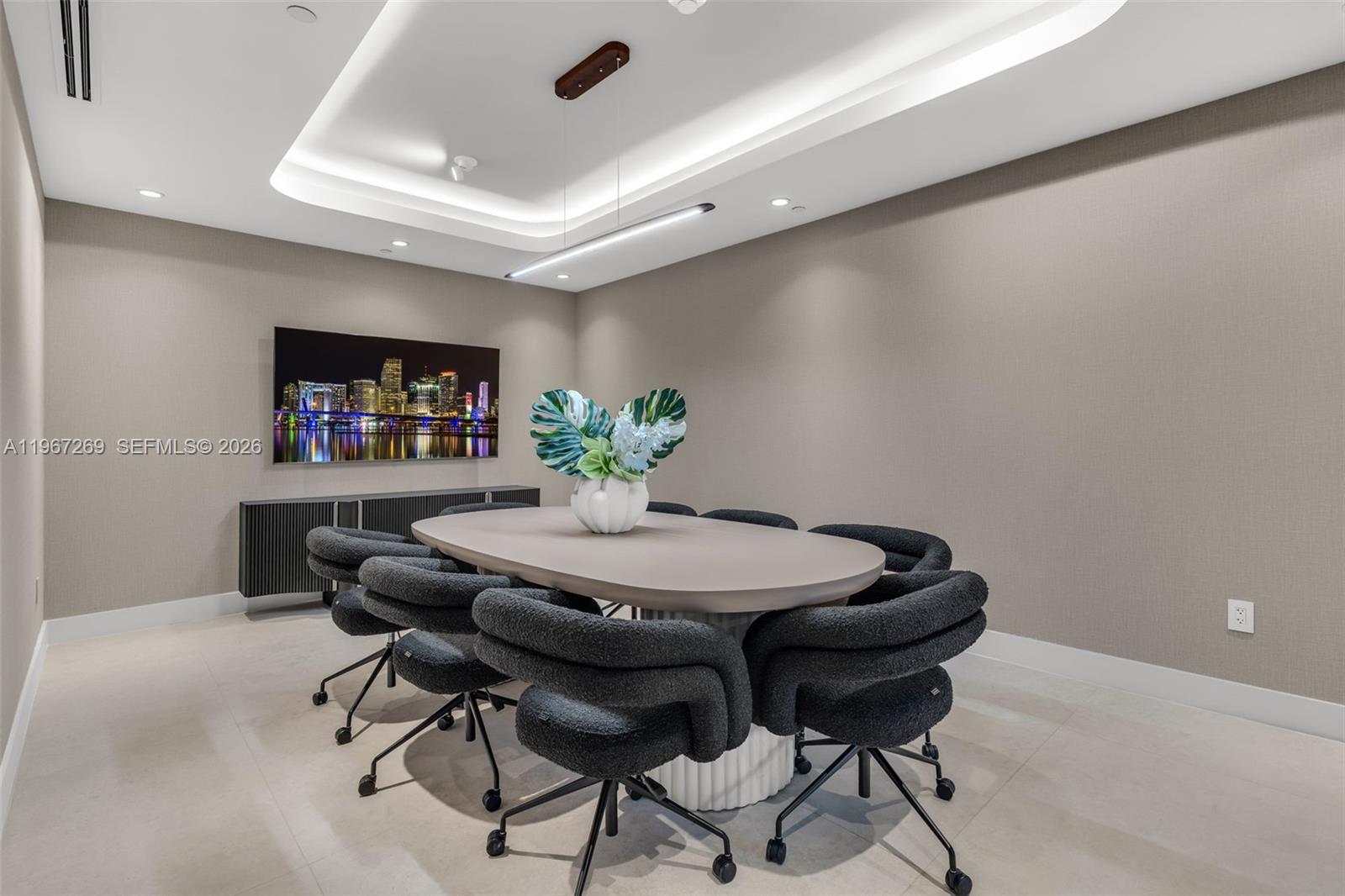 700 NE 24th St #1806 Miami, FL 33137