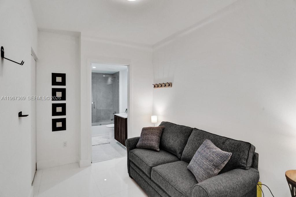 image Aria on the Bay7