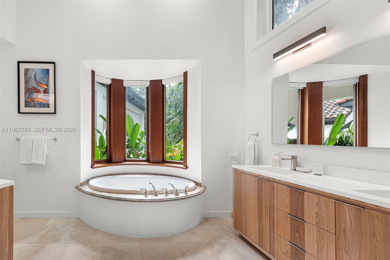 432 S Hibiscus Dr Miami Beach, FL 33139