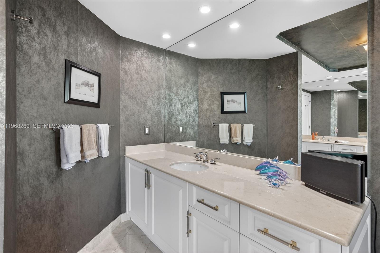 2845 NE 9th St #504 Fort Lauderdale, FL 33304