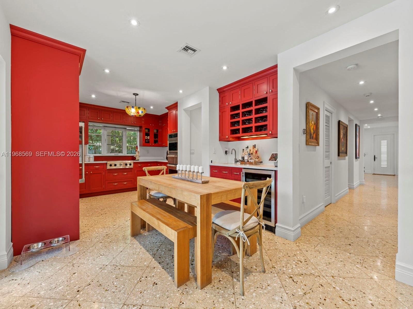 7218 SW 54th Ct Miami, FL 33143