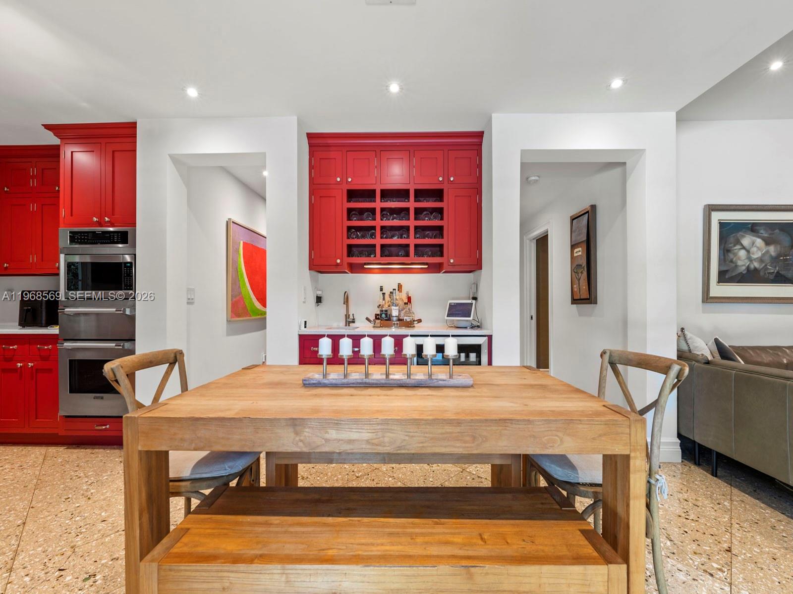 7218 SW 54th Ct Miami, FL 33143