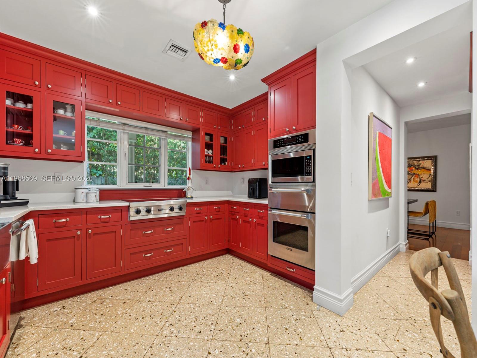 7218 SW 54th Ct Miami, FL 33143