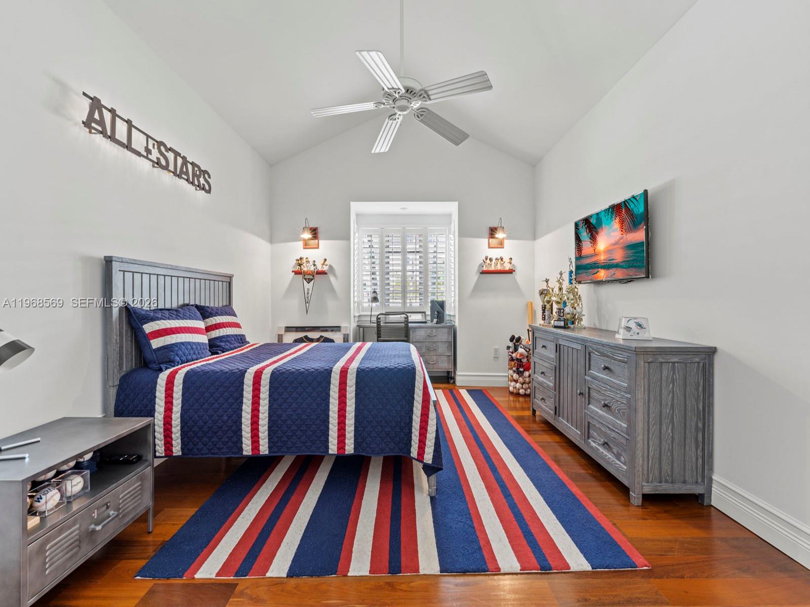 7218 SW 54th Ct Miami, FL 33143