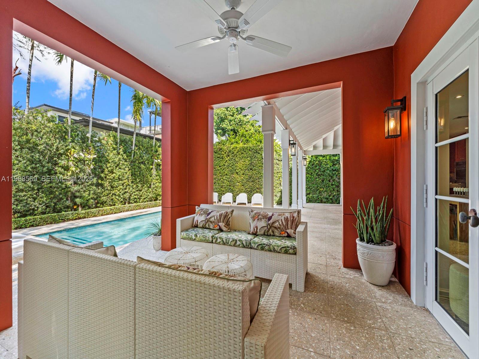 7218 SW 54th Ct Miami, FL 33143