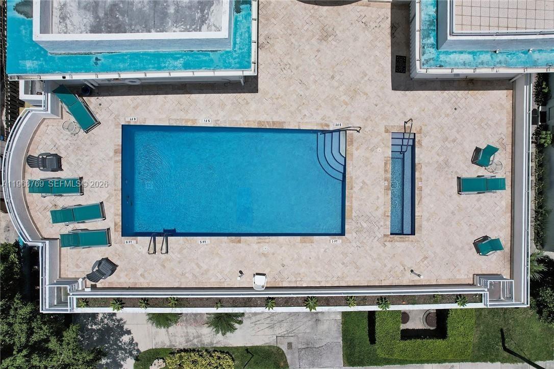 9156 Collins Ave #204 Surfside, FL 33154