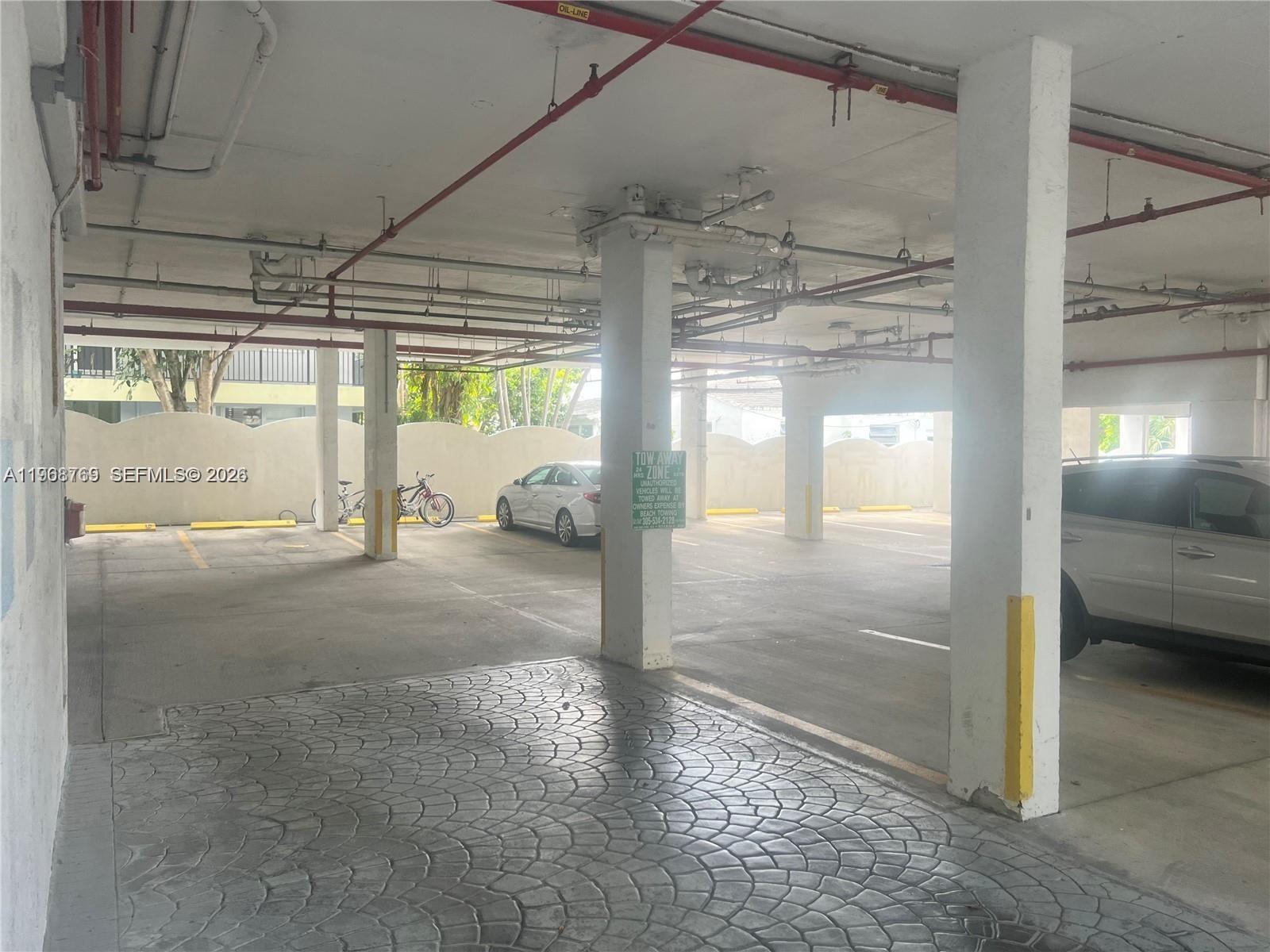 9156 Collins Ave #204 Surfside, FL 33154