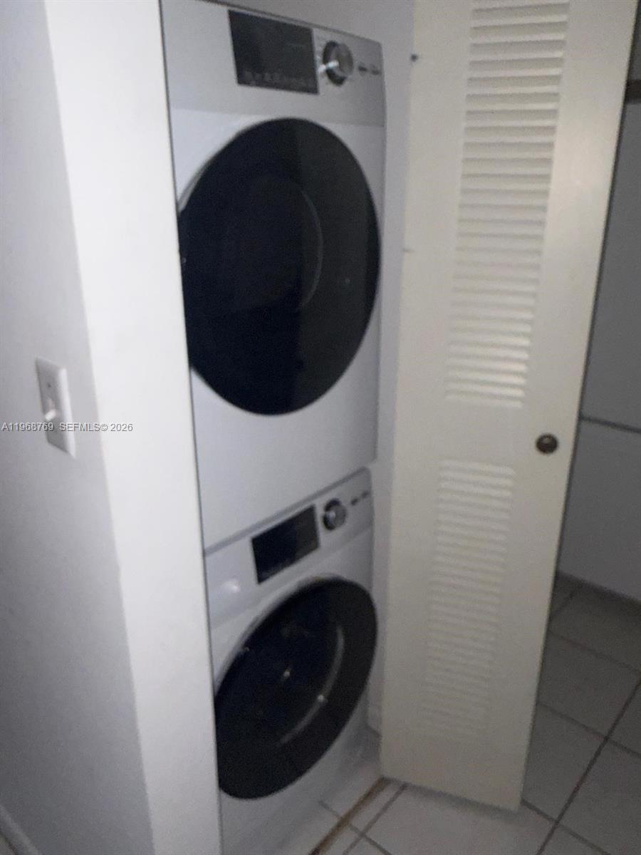 9156 Collins Ave #204 Surfside, FL 33154