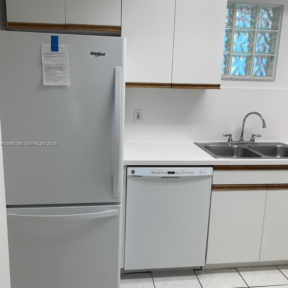 9156 Collins Ave #204 Surfside, FL 33154