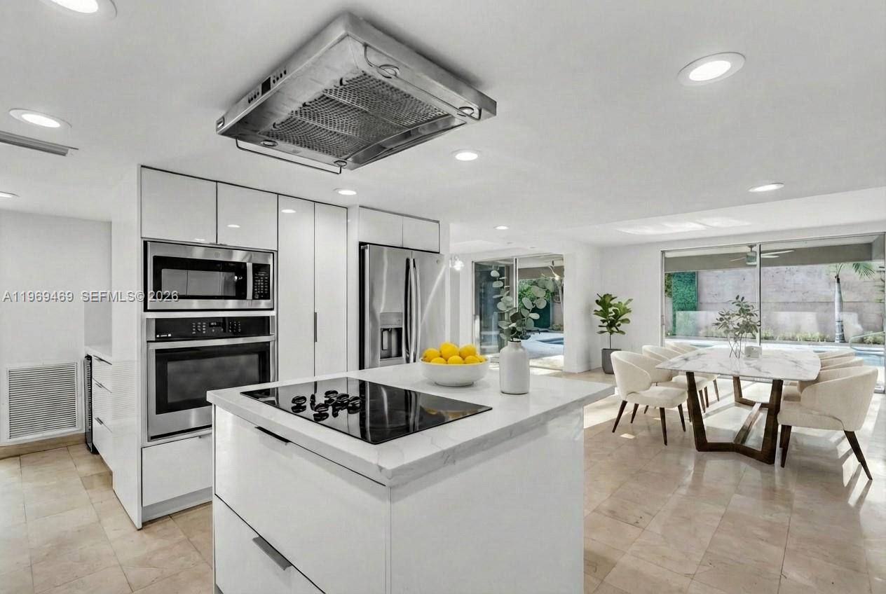 1769 Wa Kee Na Dr Miami, FL 33133